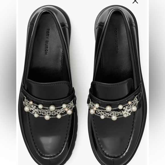 Tory Burch Classic embellished Lug Sole Black Loafers with Pearl Accents NWT